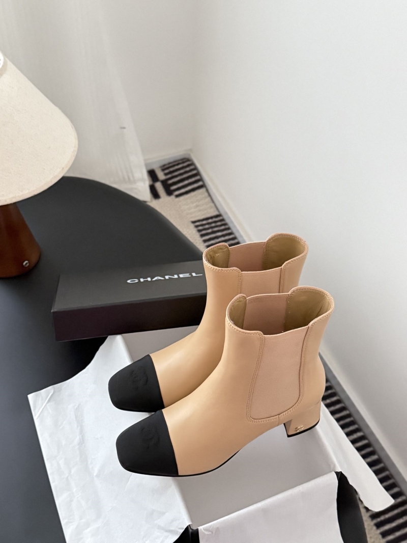 Ch**el boots